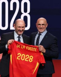 乐鱼网下载-涨薪2倍仍中产，德拉富恩特靠什么67岁出征大赛？