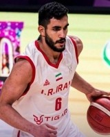 麦穗丰：正在换血的伊朗男篮挺菜的 就是这个阿米尼真的挺难防