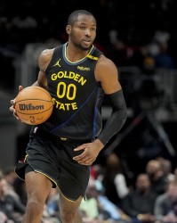 名记：吉迪1亿续约确实对库明加市场产生了影响 但没有任何进展