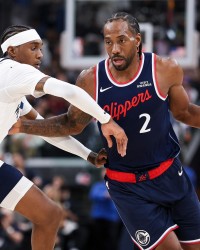 乐鱼网页版-莱昂纳德45分力压爱德华兹36分 快船主场大胜森林狼